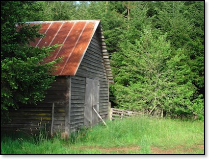 Little barn in Berlin OR copy
